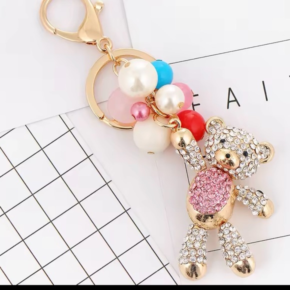 NEW CUTE BEAR AND BALLOONS KEY CHAIN - Picture 11 of 14